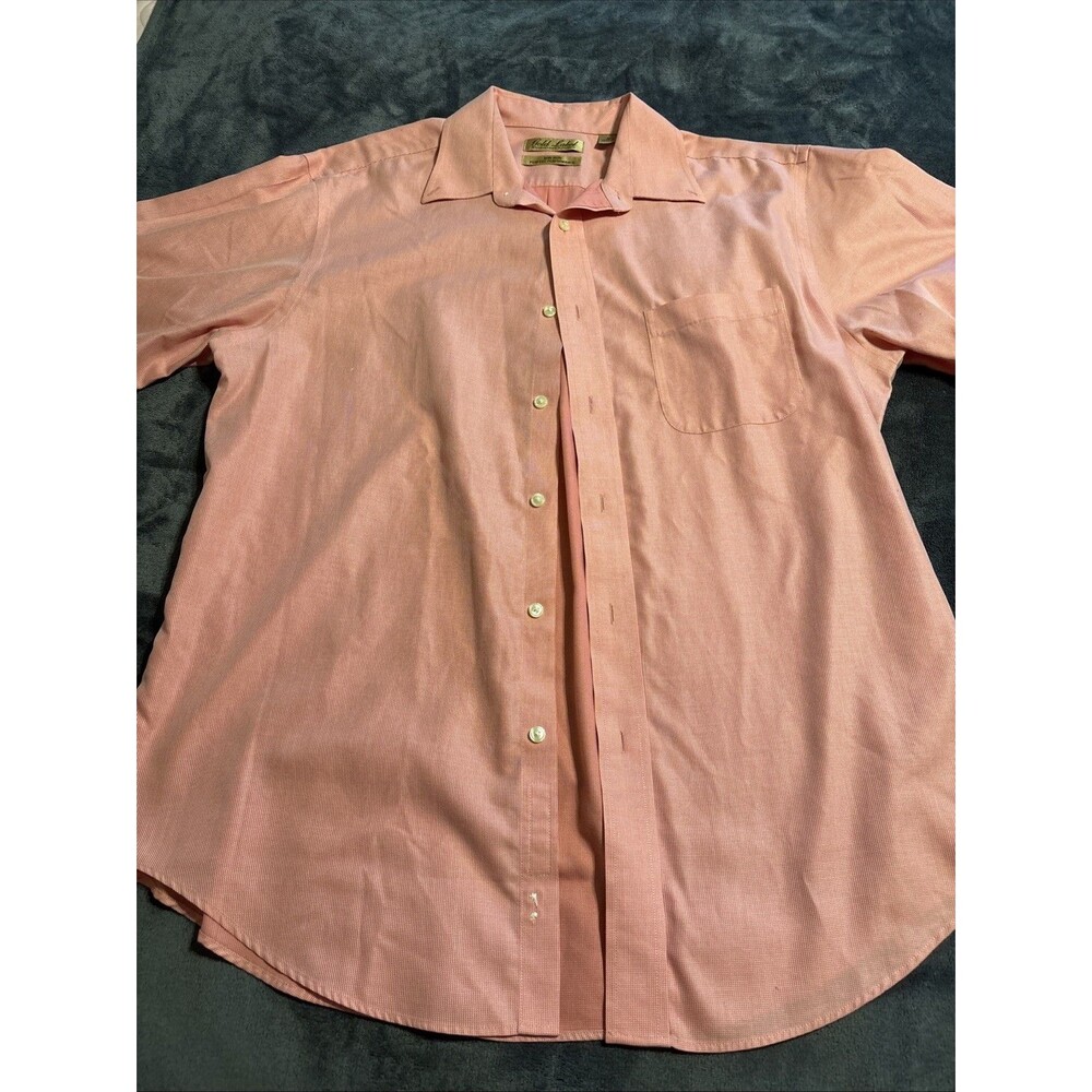 #81 Roundtree & Yorke Gold Label Red Houndstooth Short Sleeve Button Up Shirt M